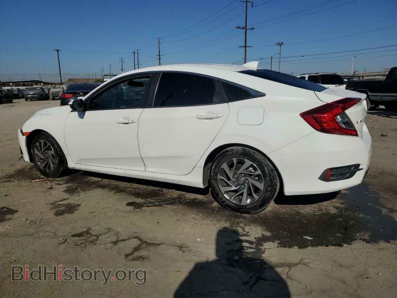 2017 HONDA CIVIC - VIN: 2HGFC2F79HH549609 - Фото 2