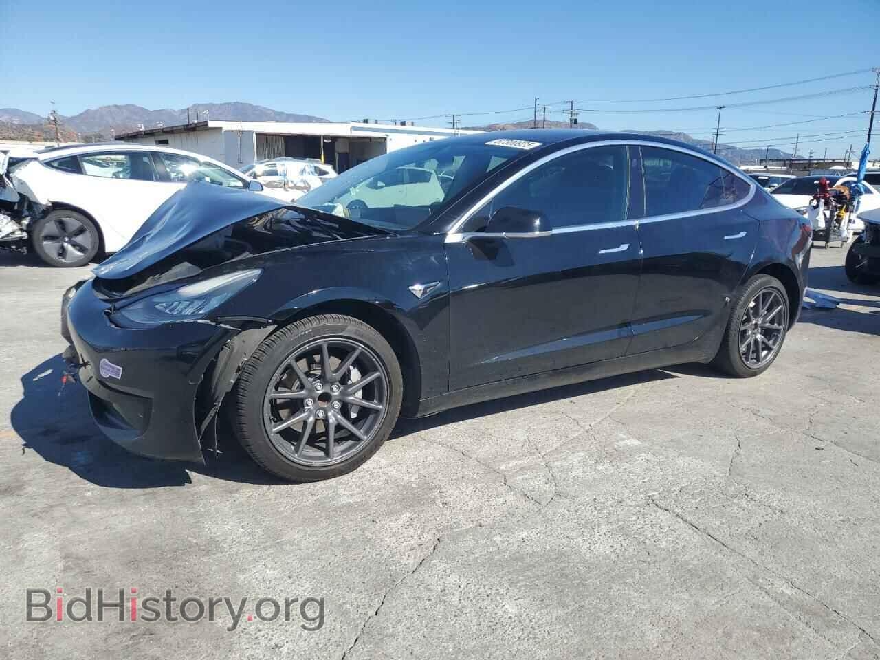 Photo 5YJ3E1EA5JF157452 - TESLA MODEL 3 2018