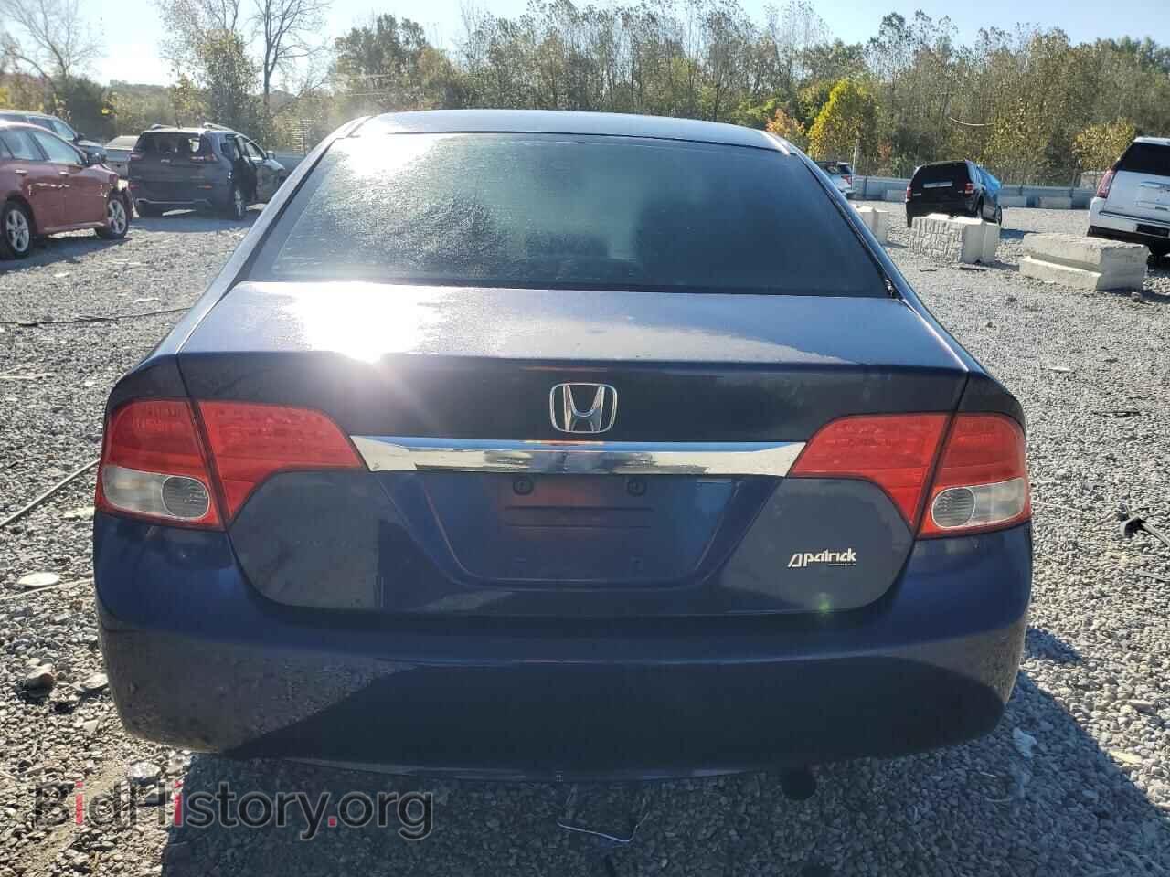 2009 HONDA CIVIC - VIN: 19XFA16889E002755 - Фото 6