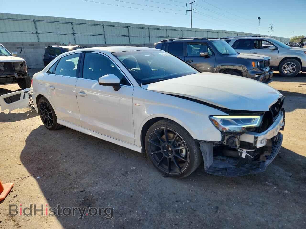 2018 AUDI A3 - VIN: WAUJ8GFF4J1050751 - Фото 4
