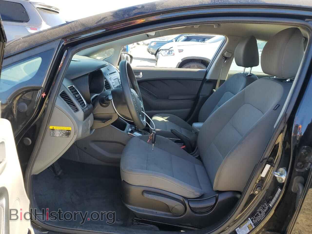 2017 KIA FORTE - VIN: 3KPFK4A77HE045169 - Фото 7