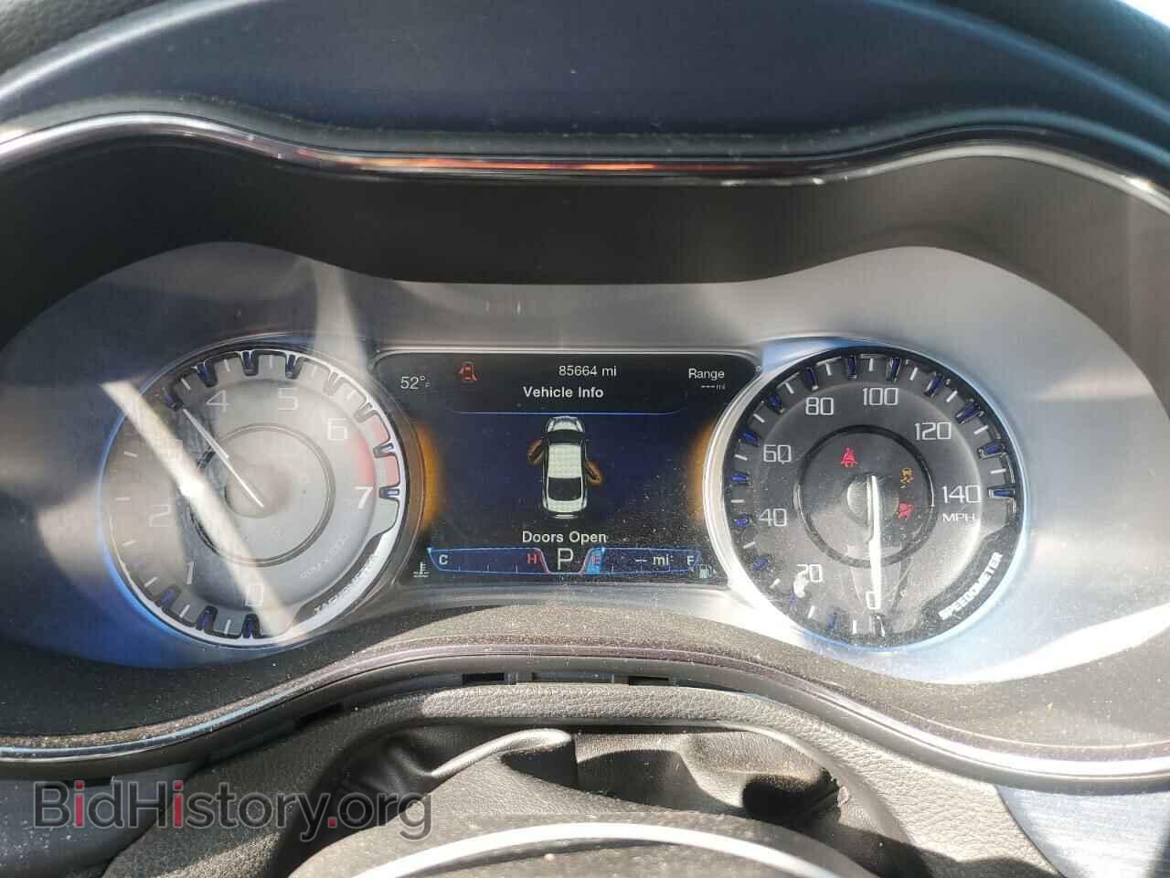 2016 CHRYSLER 200 - VIN: 1C3CCCBB3GN170598 - Фото 9