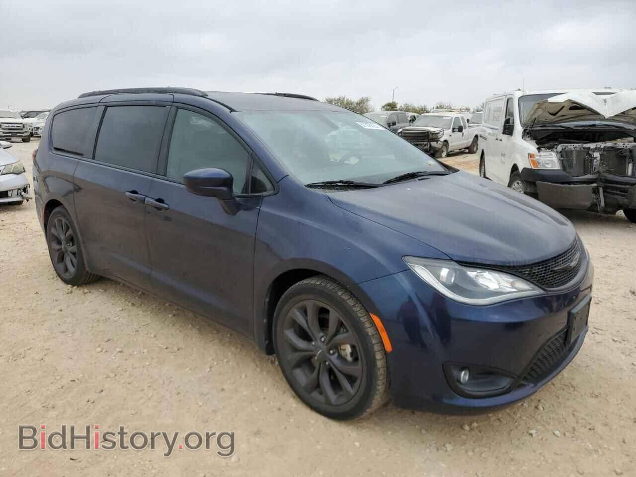 2018 CHRYSLER PACIFICA - VIN: 2C4RC1BG7JR228003 - Фото 4