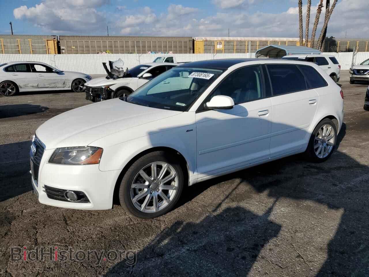 Photo WAUMFAFM8DA031459 - AUDI A3 2013