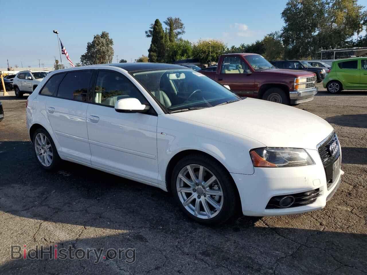 2013 AUDI A3 - VIN: WAUMFAFM8DA031459 - Photo 4