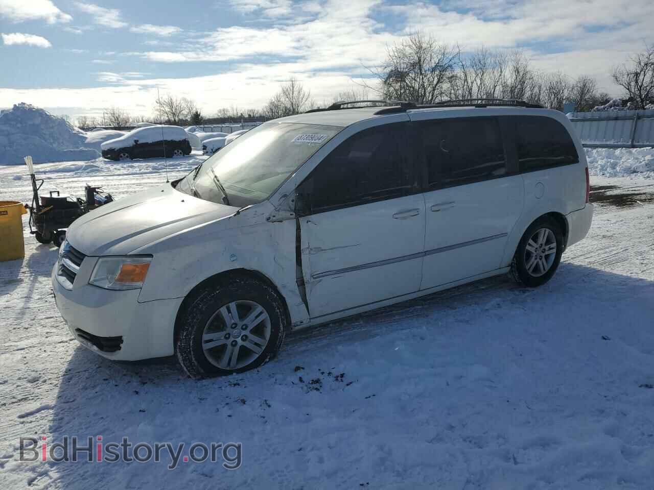 Фотография 2D4RN4DE6AR258572 - DODGE CARAVAN 2010