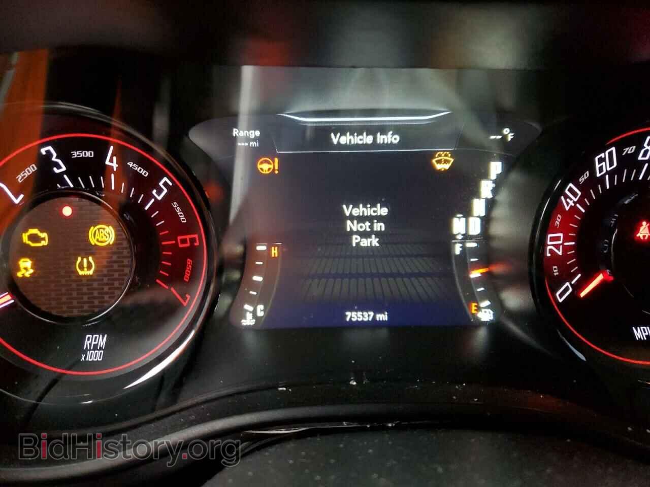 2018 DODGE CHALLENGER - VIN: 2C3CDZBT2JH183822 - Фото 9