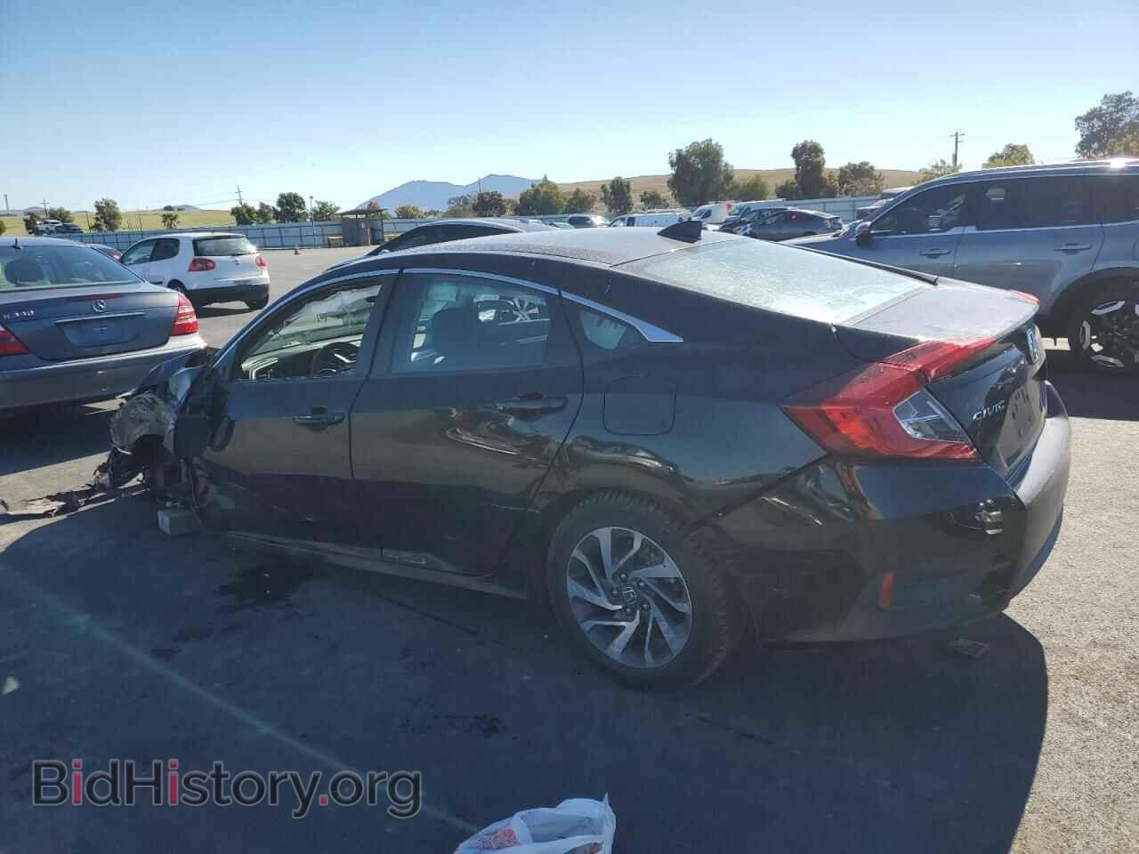 2017 HONDA CIVIC - VIN: 2HGFC2F86HH562097 - Фото 2