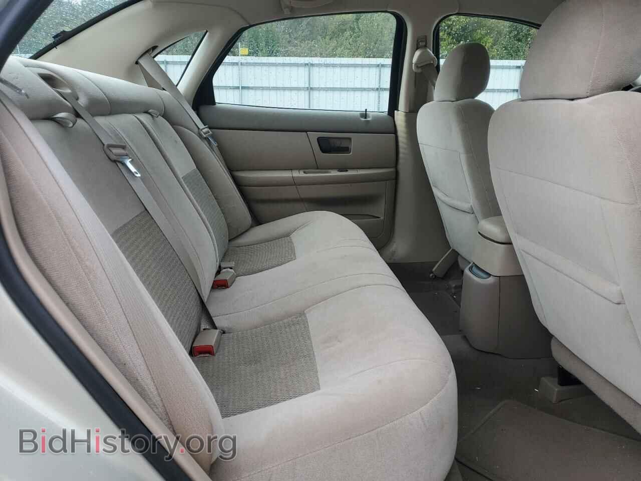 2007 FORD TAURUS - VIN: 1FAFP53U57A206328 - Фото 10