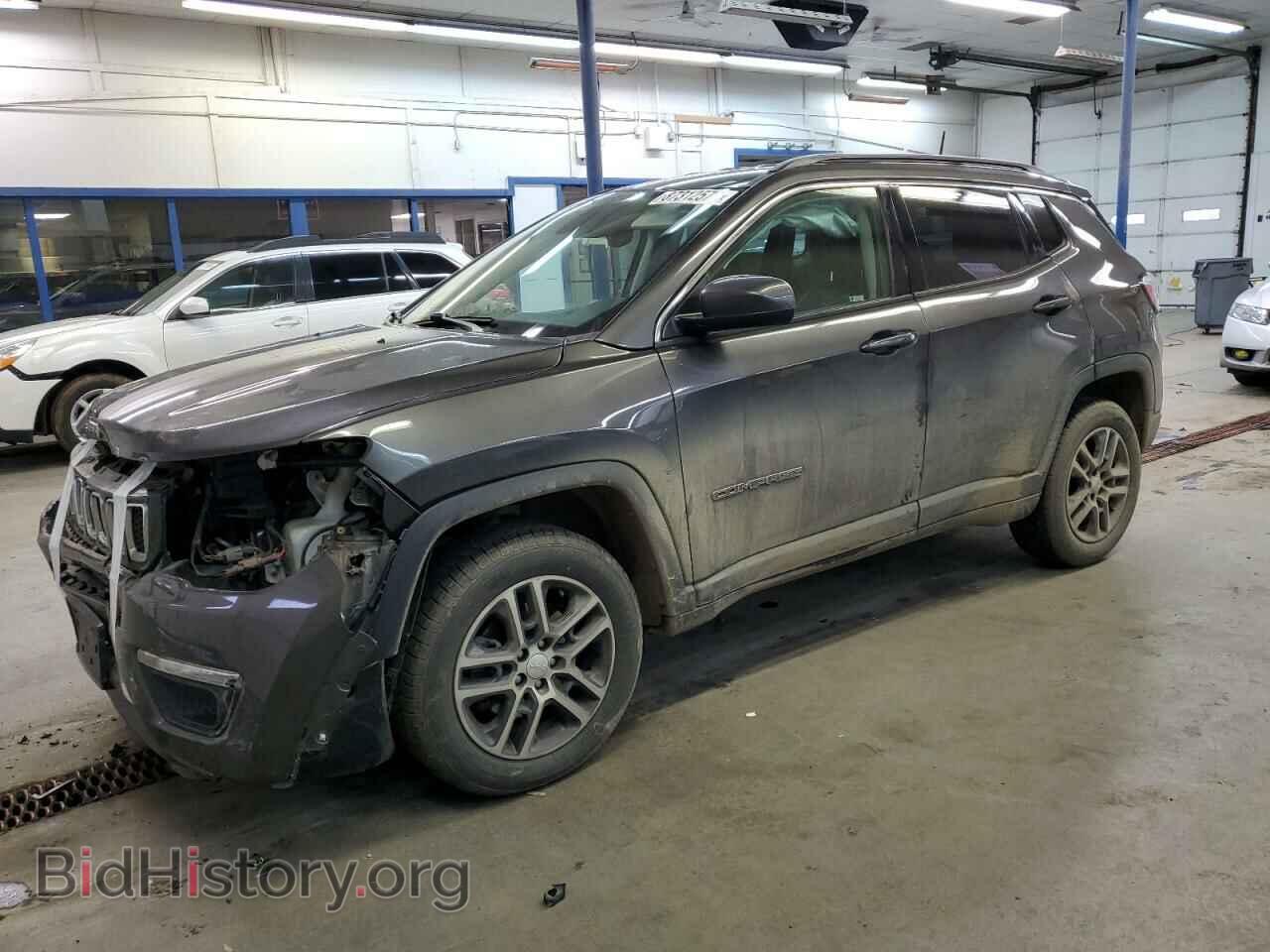 Photo 3C4NJDBB6HT664746 - JEEP COMPASS 2017