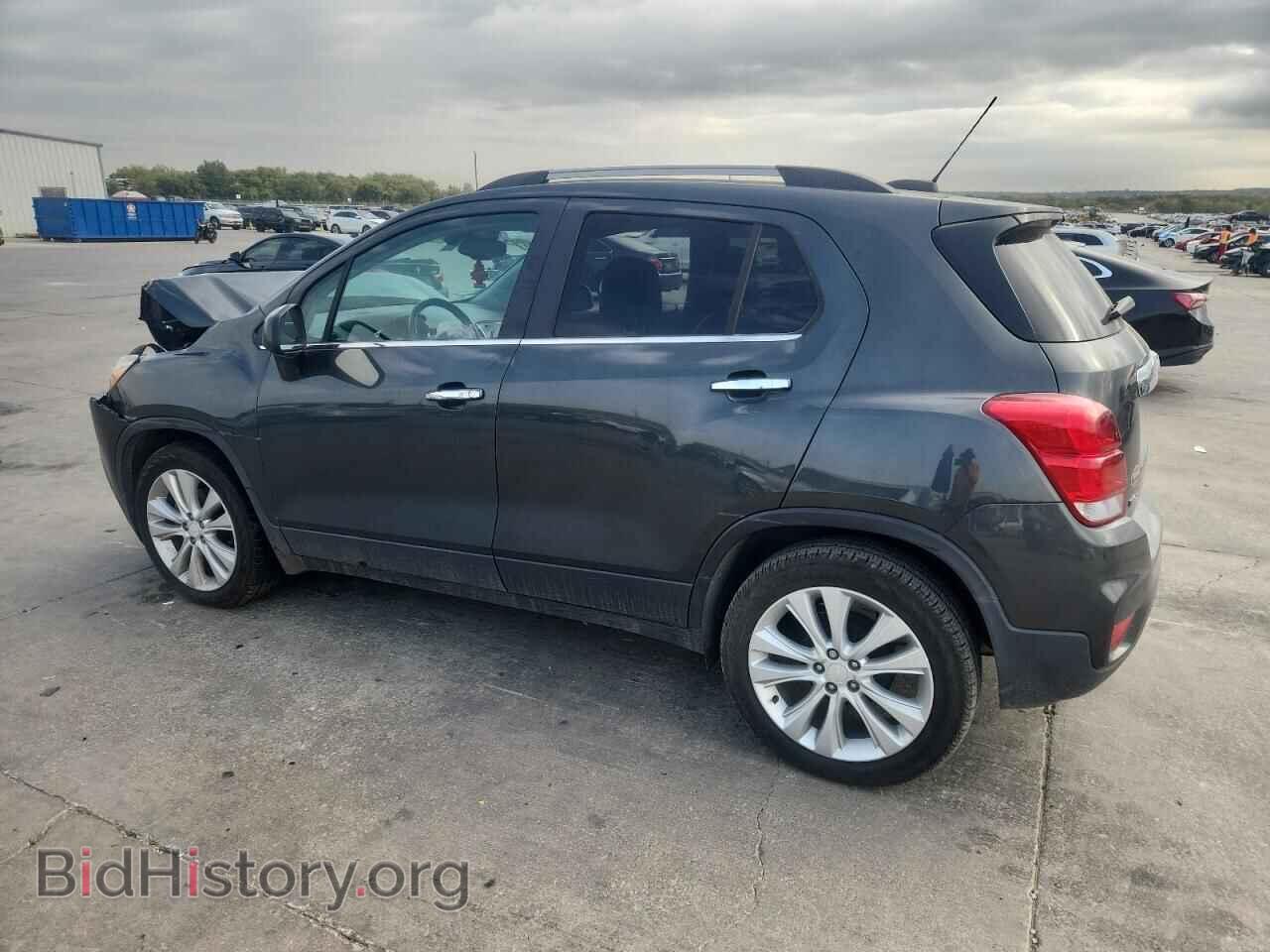 2020 CHEVROLET TRAX - VIN: 3GNCJMSB9LL271699 - Фото 2