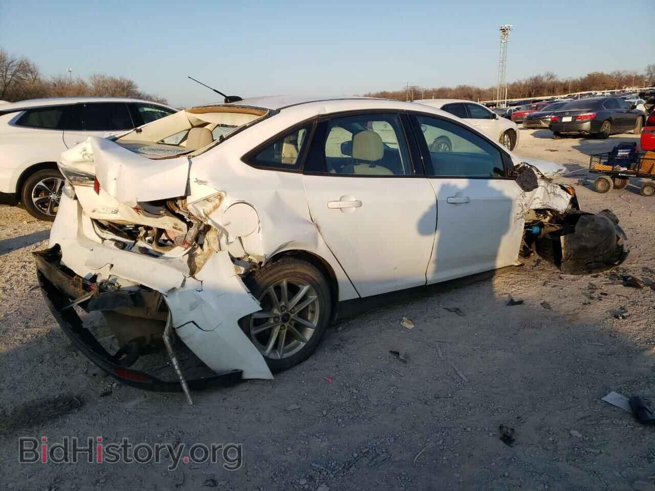 2016 FORD FOCUS - VIN: 1FADP3F26GL295109 - Фото 3
