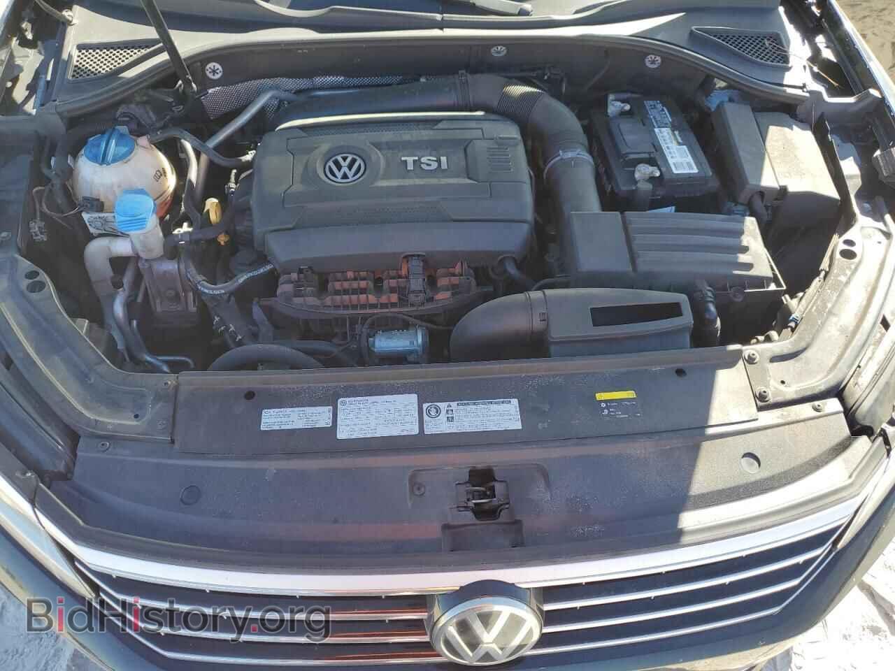 2016 VOLKSWAGEN PASSAT - VIN: 1VWBT7A38GC025901 - Фото 11