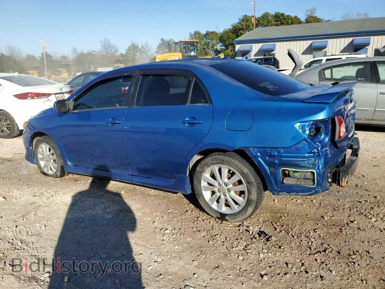 2010 TOYOTA COROLLA - VIN: 2T1BU4EE7AC475970 - Фото 2