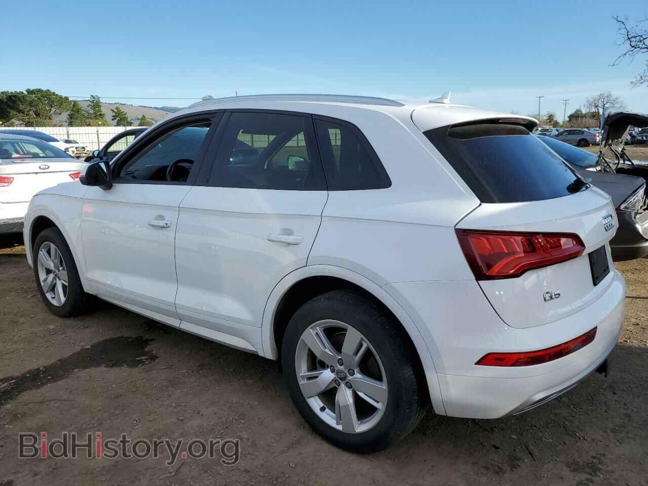 2018 AUDI Q5 - VIN: WA1ANAFY2J2020324 - Фото 2