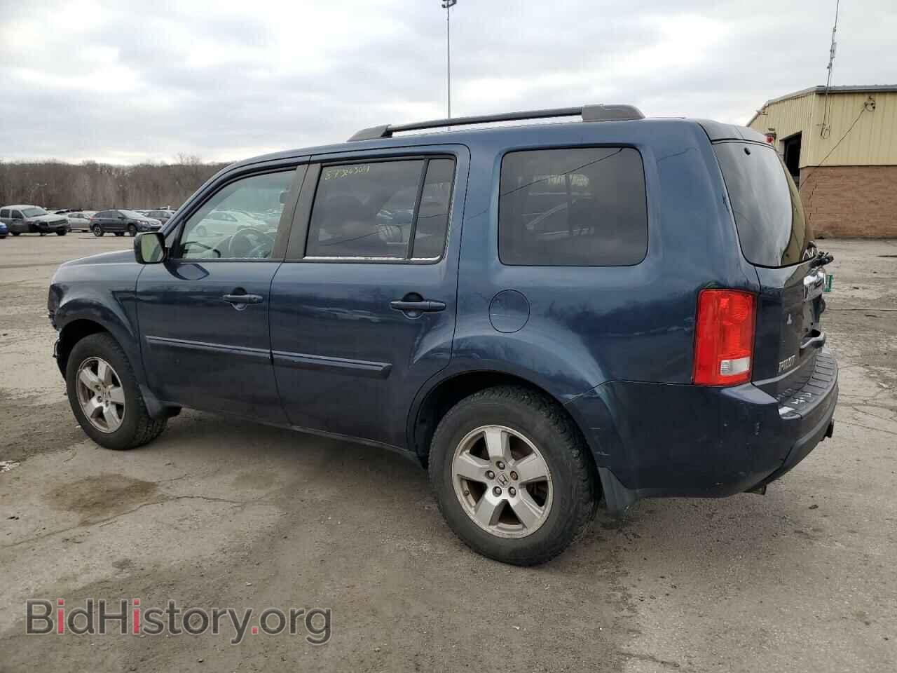 2011 HONDA PILOT - VIN: 5FNYF4H75BB023059 - Фото 2