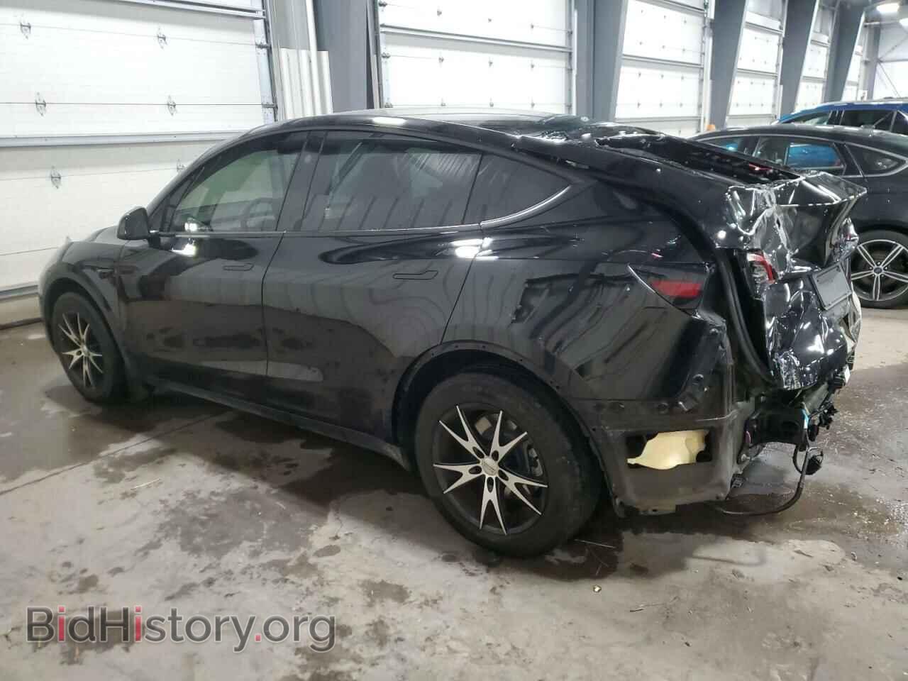 2023 TESLA MODEL Y - VIN: 7SAYGDEE8PA161640 - Фото 2