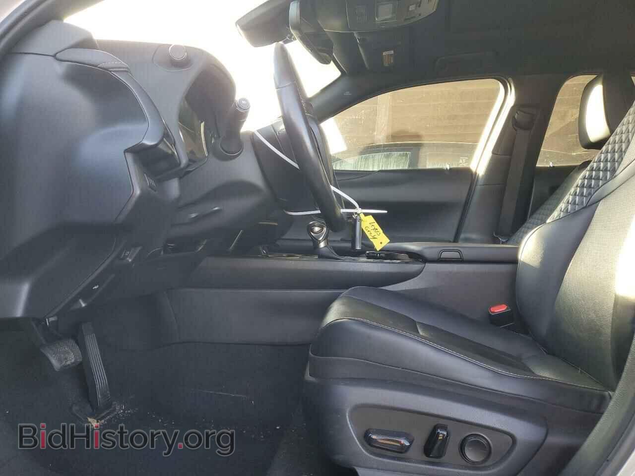 2019 LEXUS UX 200 - VIN: JTHY3JBH8K2020392 - Фото 7