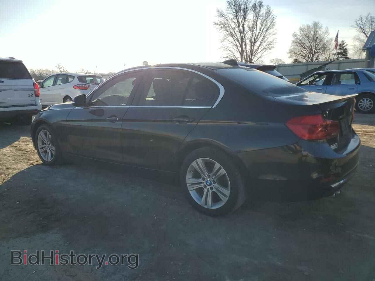 2016 BMW 3 SERIES - VIN: WBA8E3G59GNU00592 - Фото 2