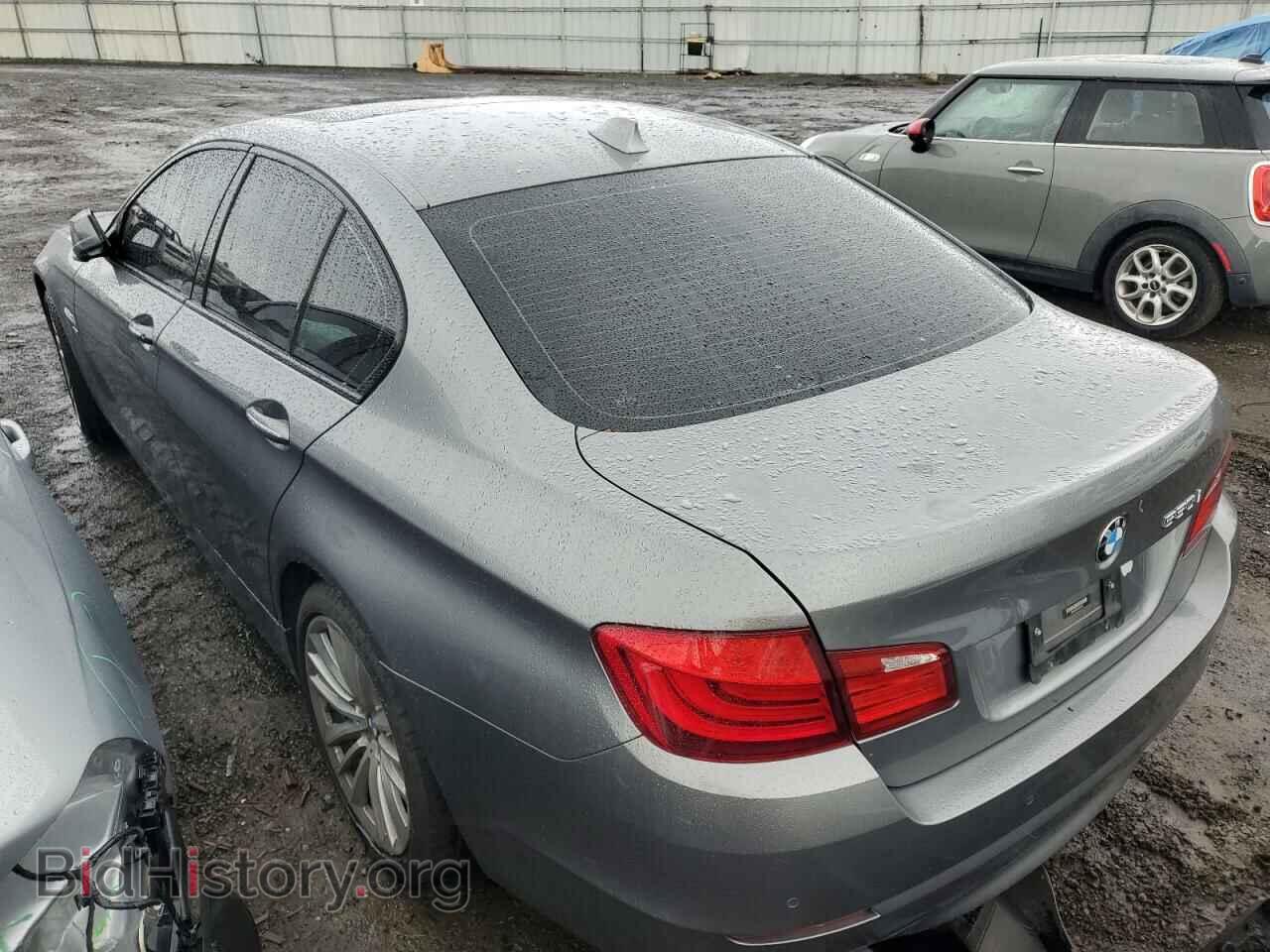 2011 BMW 5 SERIES - VIN: WBAFU9C59BC786227 - Фото 2