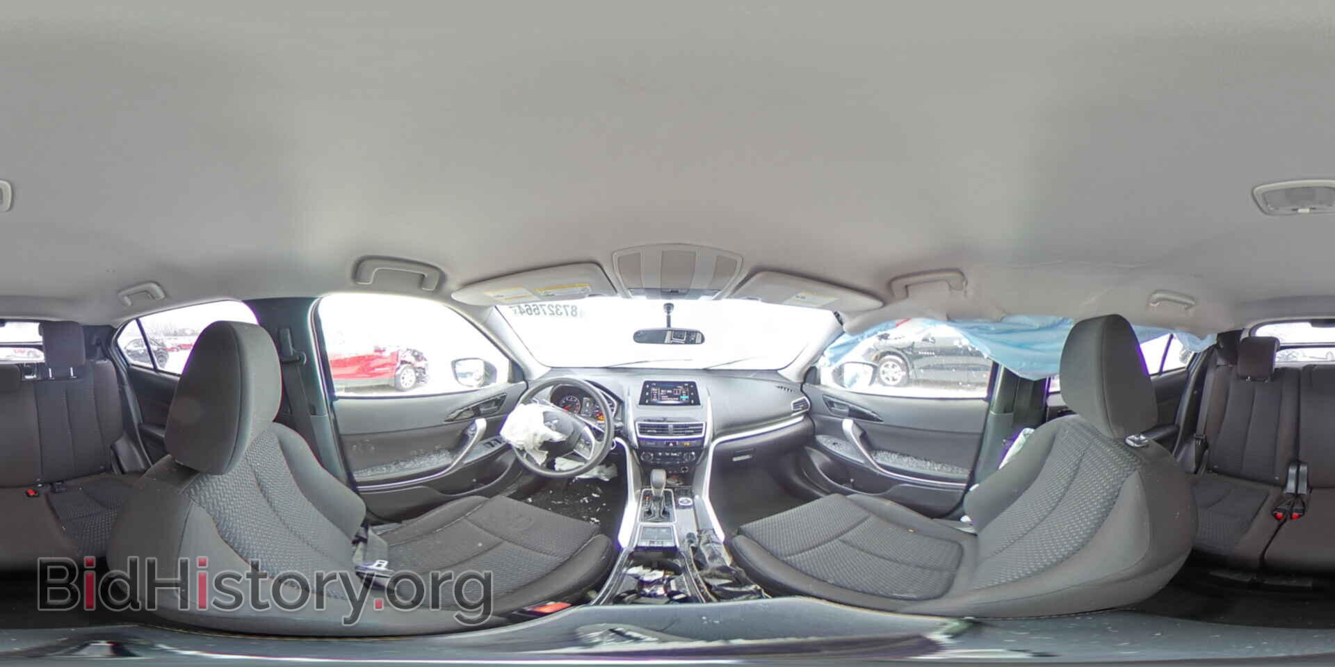 2018 MITSUBISHI ECLIPSE - VIN: JA4AT4AA5JZ070384 - Photo 13
