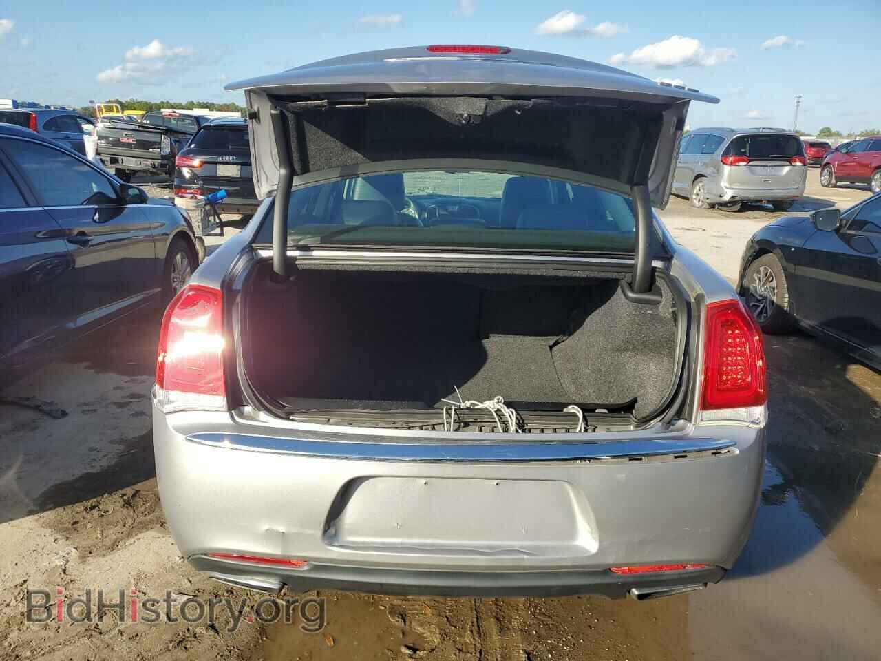 2015 CHRYSLER 300 - VIN: 2C3CCAAG8FH853857 - Фото 6