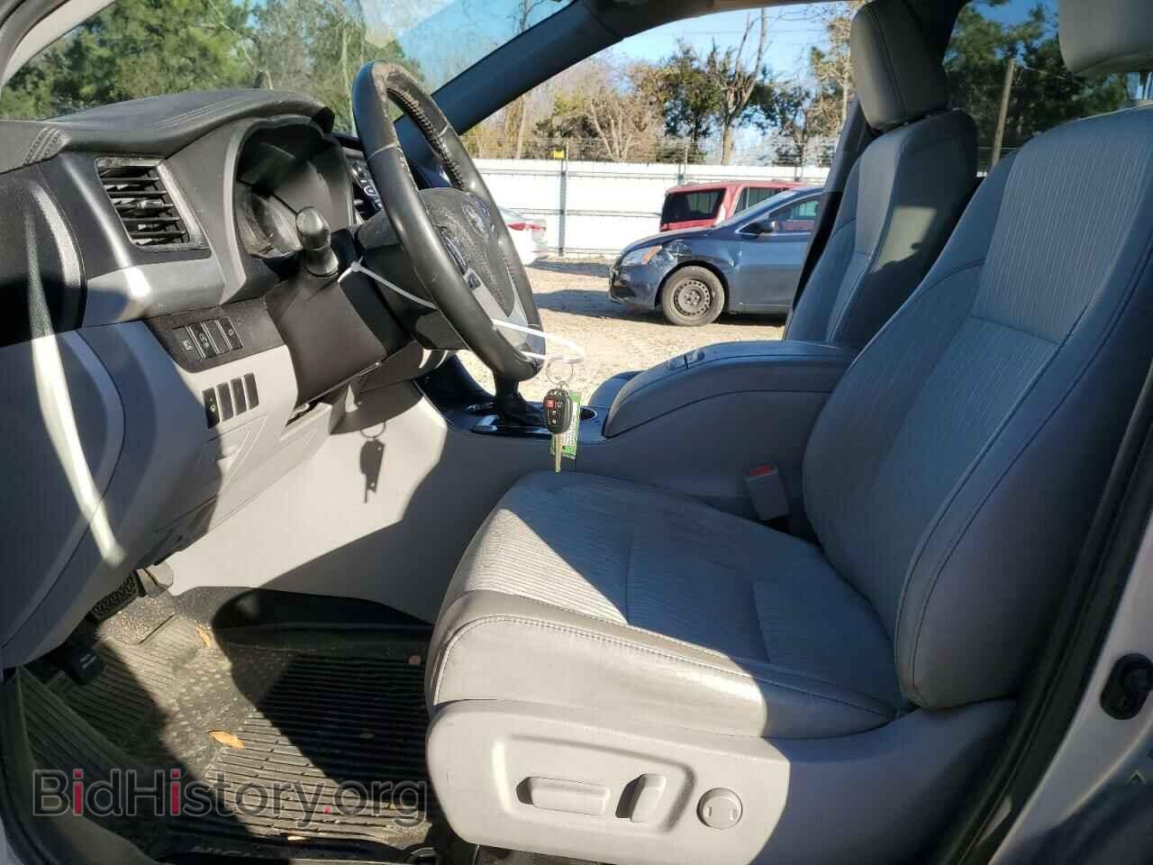2019 TOYOTA HIGHLANDER - VIN: 5TDZZRFH6KS368424 - Фото 7