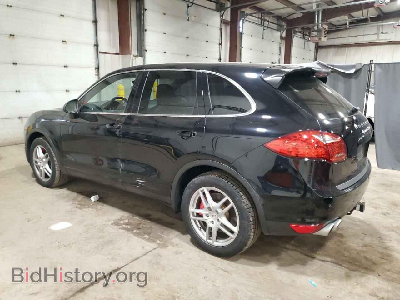 2011 PORSCHE CAYENNE - VIN: WP1AC2A2XBLA81841 - Фото 2