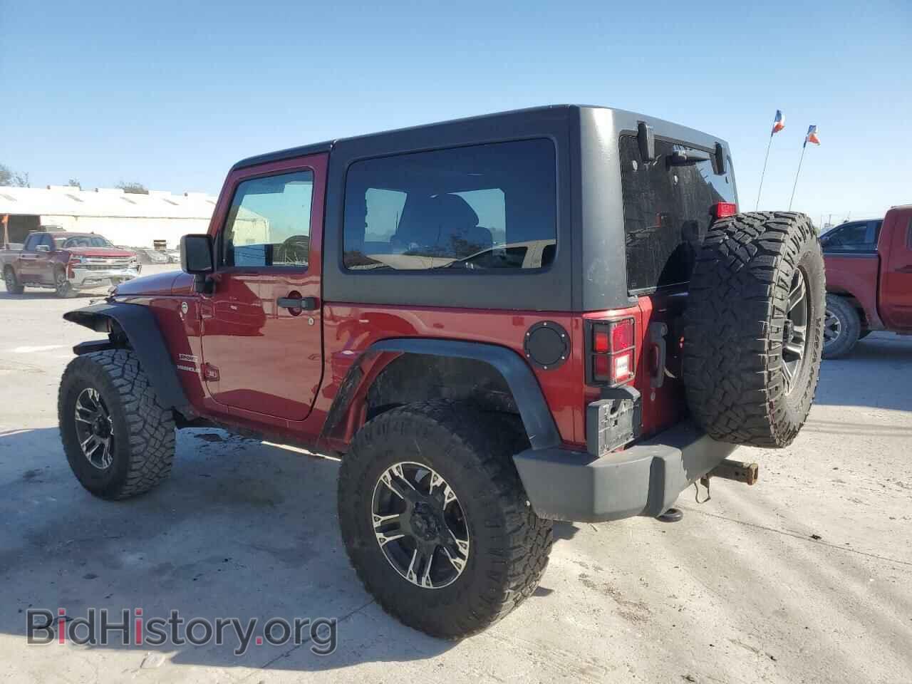 2011 JEEP WRANGLER - VIN: 1J4AA2D18BL594641 - Фото 2