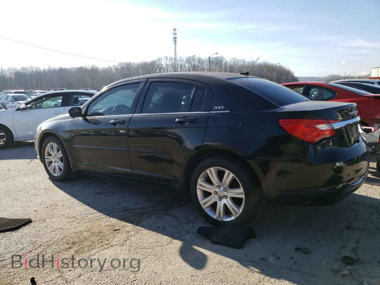 2013 CHRYSLER 200 - VIN: 1C3CCBBB4DN656584 - Фото 2