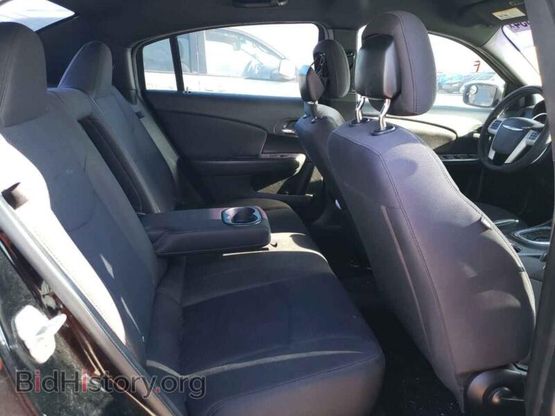 2013 Chrysler 200 (VIN 1C3CCBBB4DN656584) — фото 10 из 12