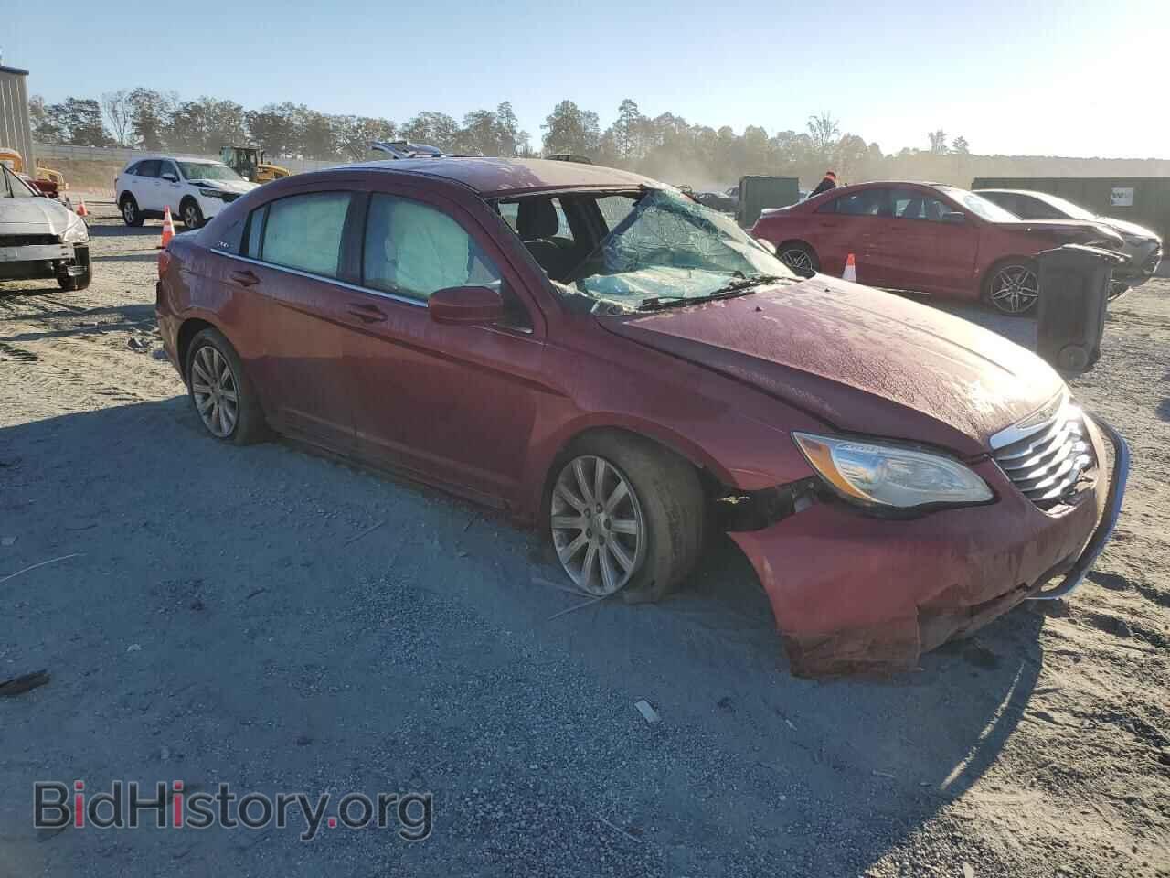 2013 CHRYSLER 200 - VIN: 1C3CCBBB3DN698843 - Photo 4