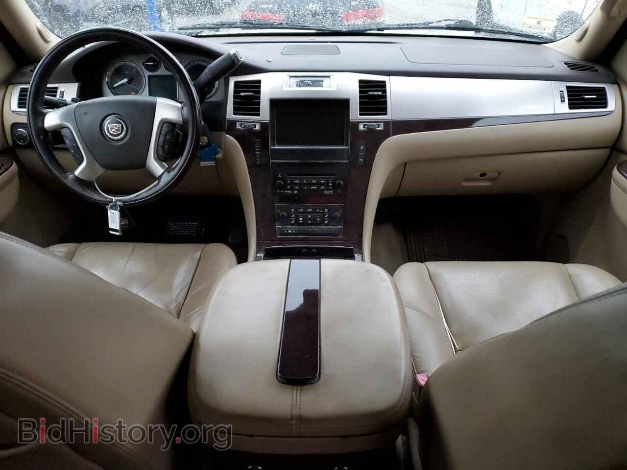 2011 CADILLAC ESCALADE - VIN: 3GYT4MEF6BG318249 - Фото 8