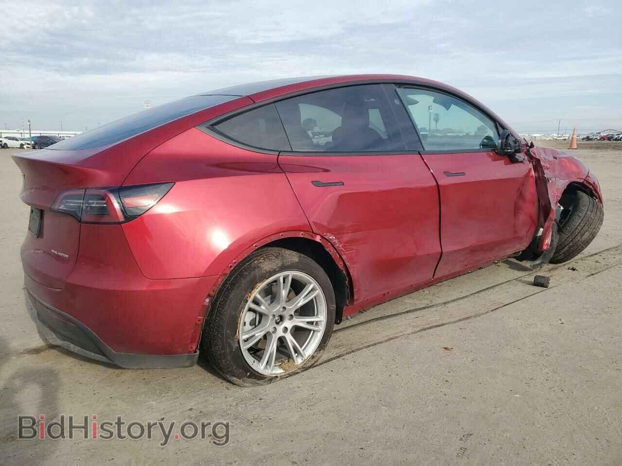 2024 TESLA MODEL Y - VIN: 7SAYGAEE8RF081789 - Photo 3