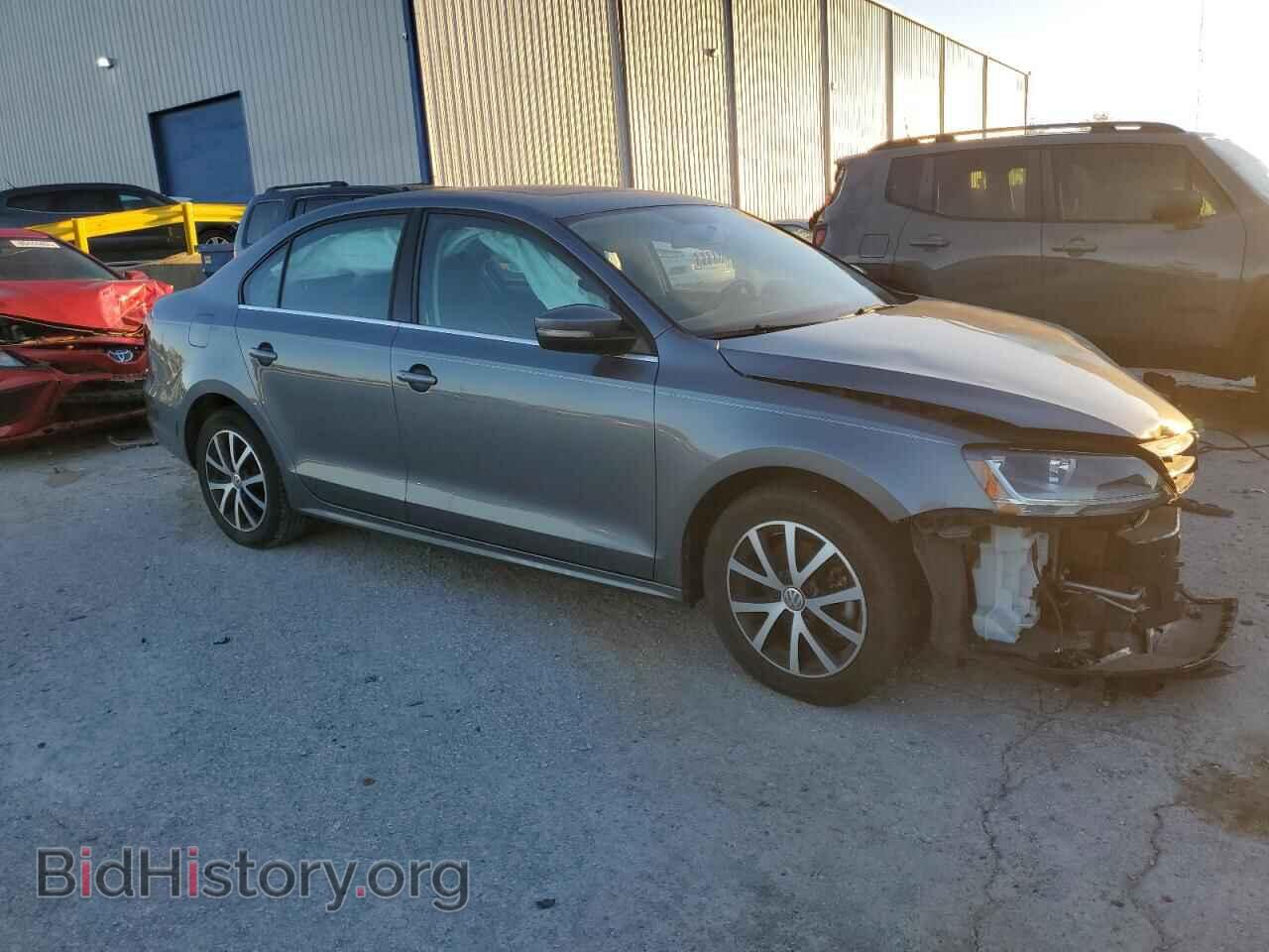2017 VOLKSWAGEN JETTA - VIN: 3VWDB7AJ0HM353131 - Фото 4