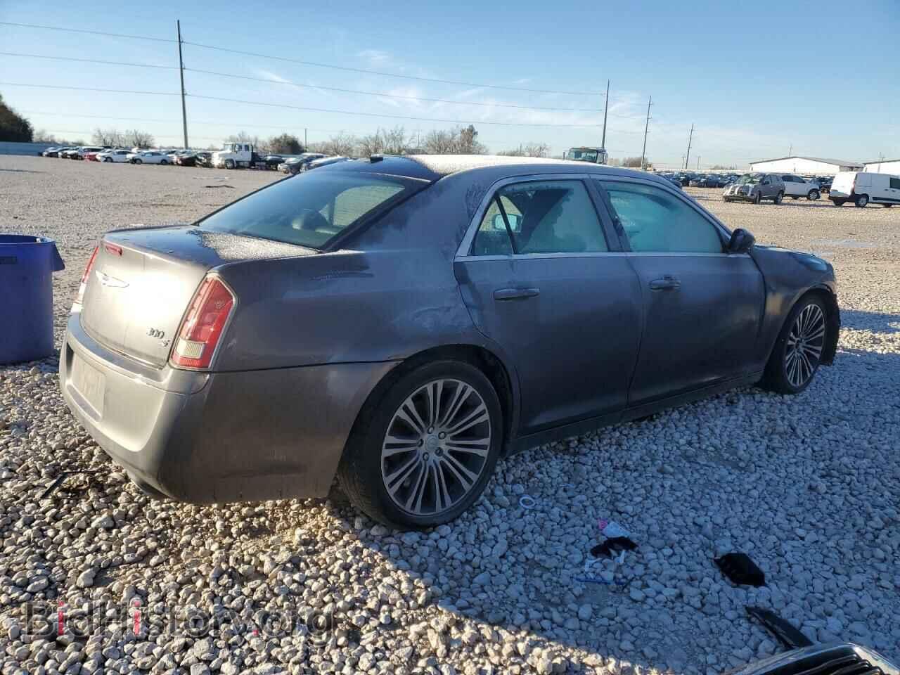2013 CHRYSLER 300 - VIN: 2C3CCABT0DH686435 - Фото 3