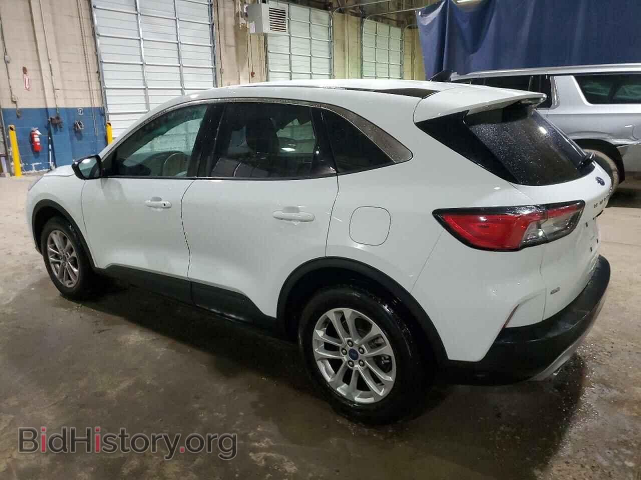 2022 FORD ESCAPE - VIN: 1FMCU0G6XNUB72091 - Фото 2