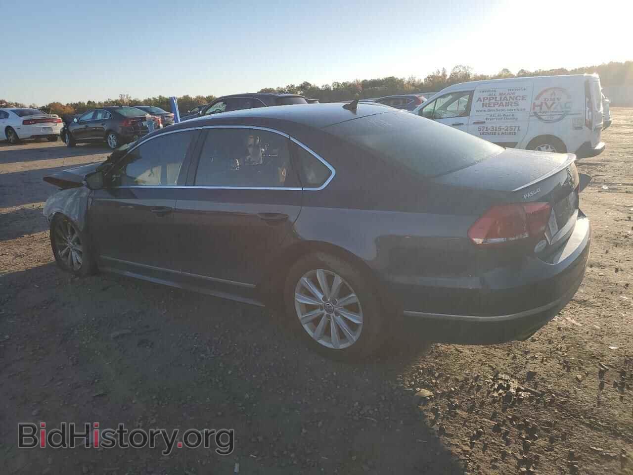 2012 VOLKSWAGEN PASSAT - VIN: 1VWCP7A33CC068481 - Фото 2