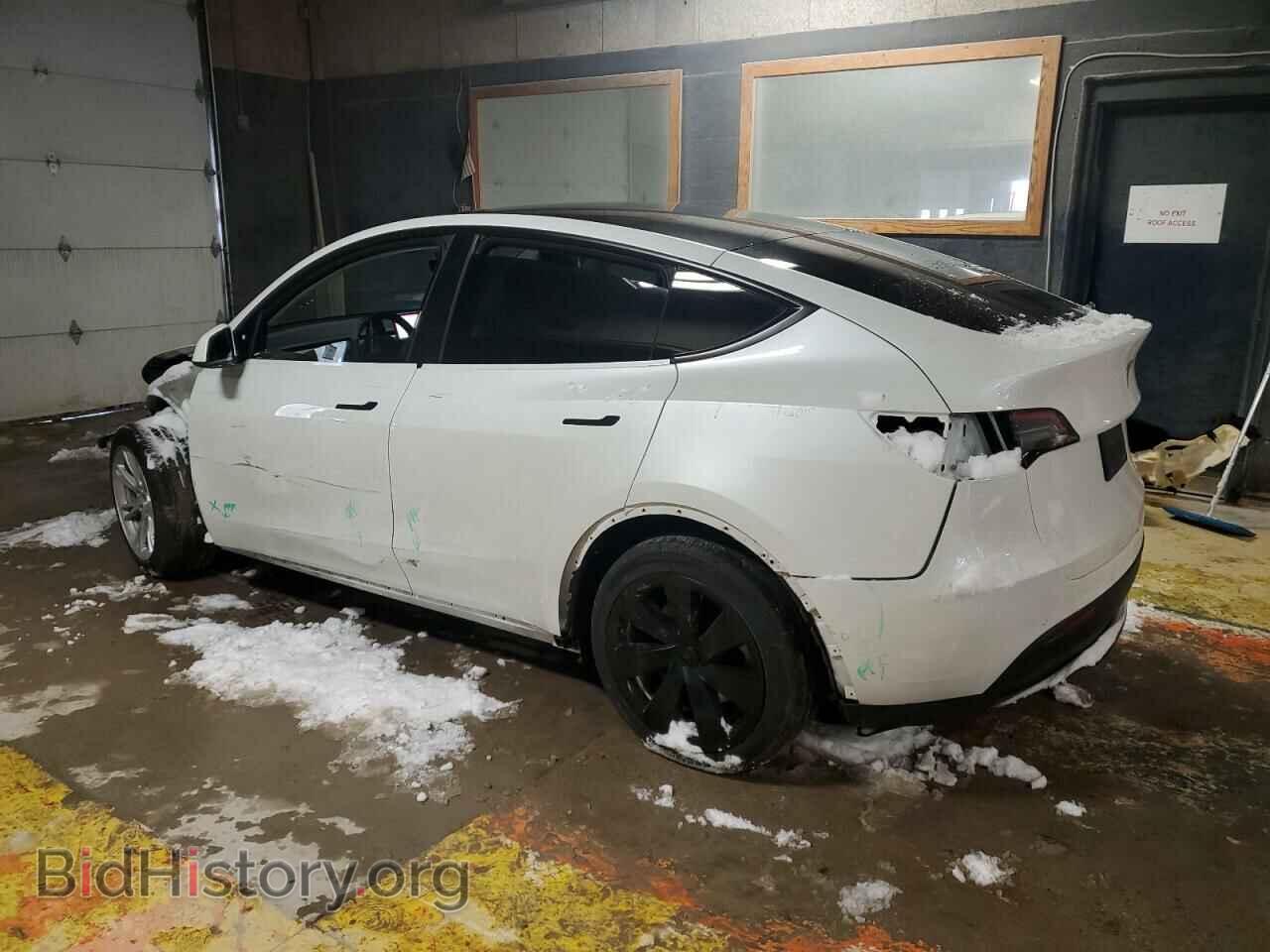 2022 TESLA MODEL Y - VIN: 7SAYGDEE6NF366938 - Фото 2