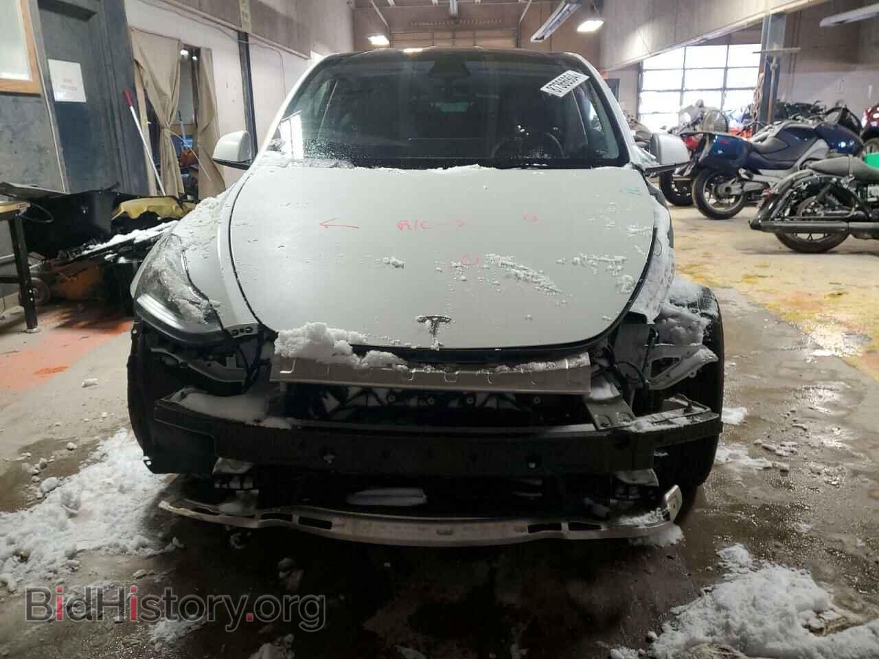 2022 TESLA MODEL Y - VIN: 7SAYGDEE6NF366938 - Фото 5
