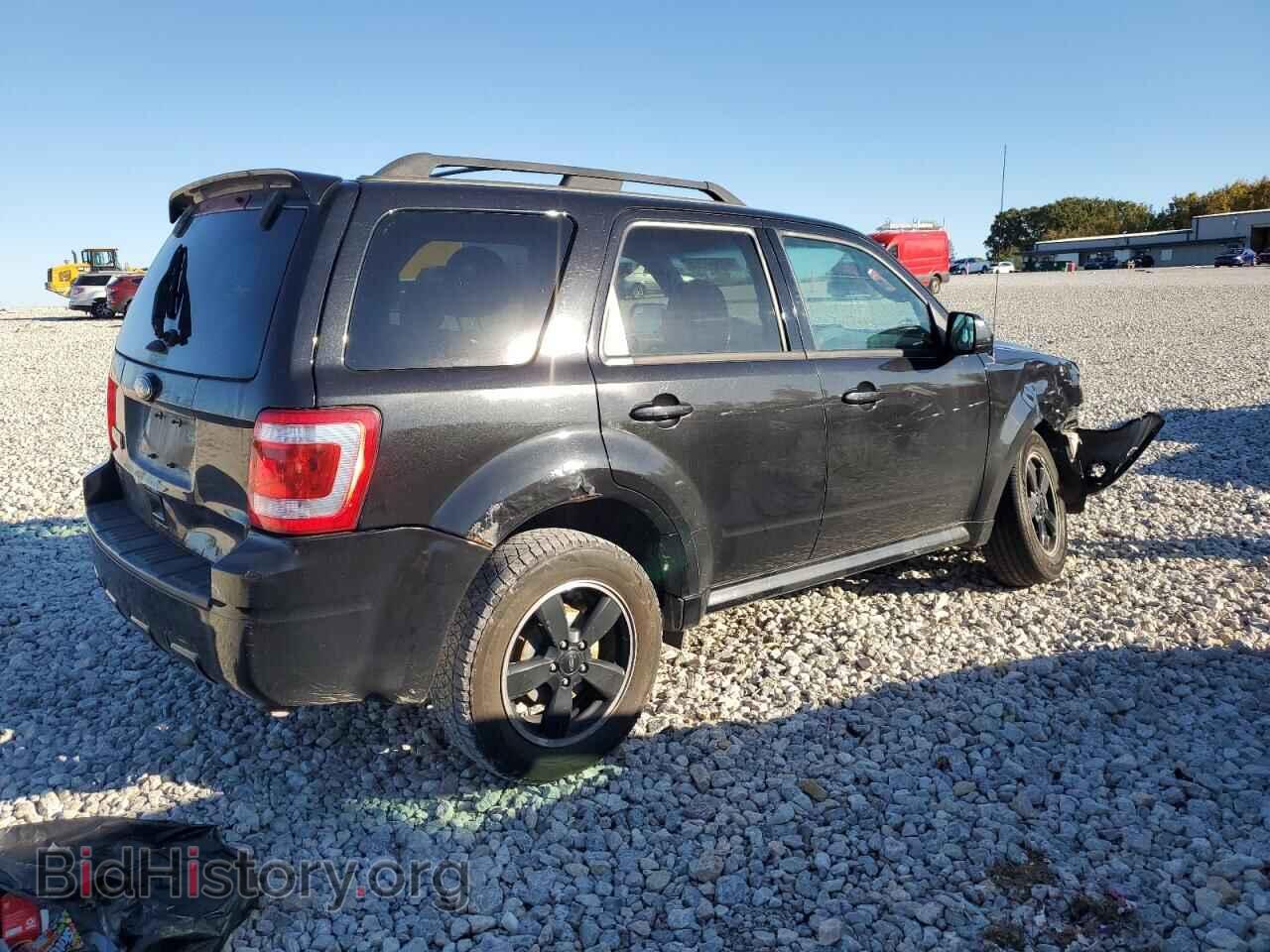 2011 FORD ESCAPE - VIN: 1FMCU0D77BKB67824 - Фото 3