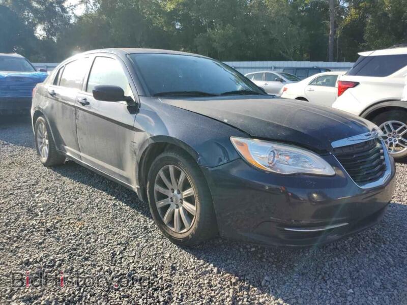 2012 Chrysler 200 (VIN 1C3CCBBB7CN278758) — photo 4 of 13