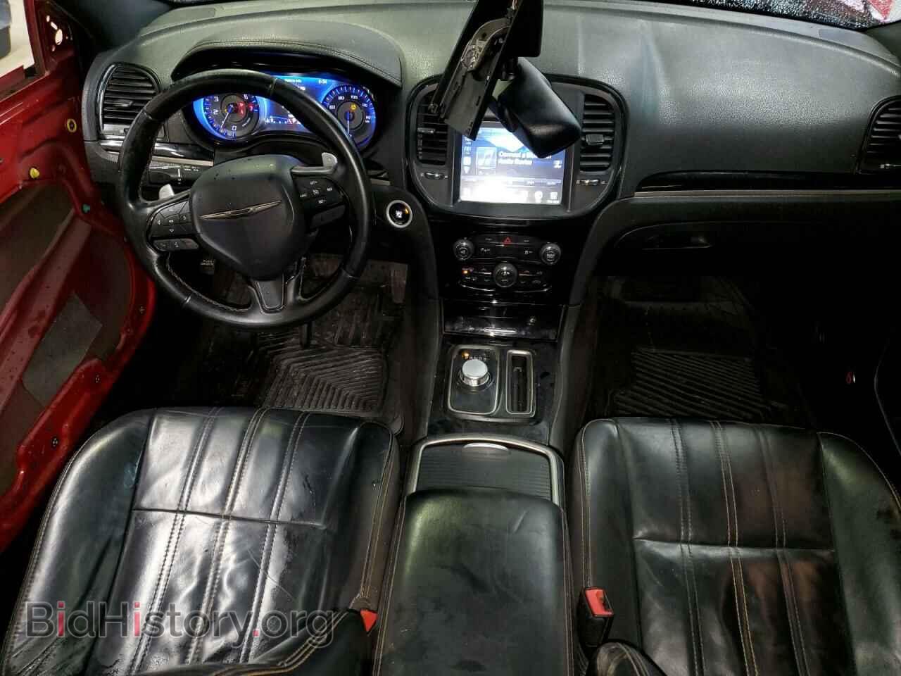 2016 CHRYSLER 300 - VIN: 2C3CCABG3GH273528 - Фото 8