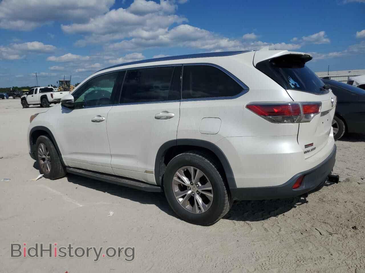 2015 TOYOTA HIGHLANDER - VIN: 5TDKKRFH5FS063637 - Фото 2