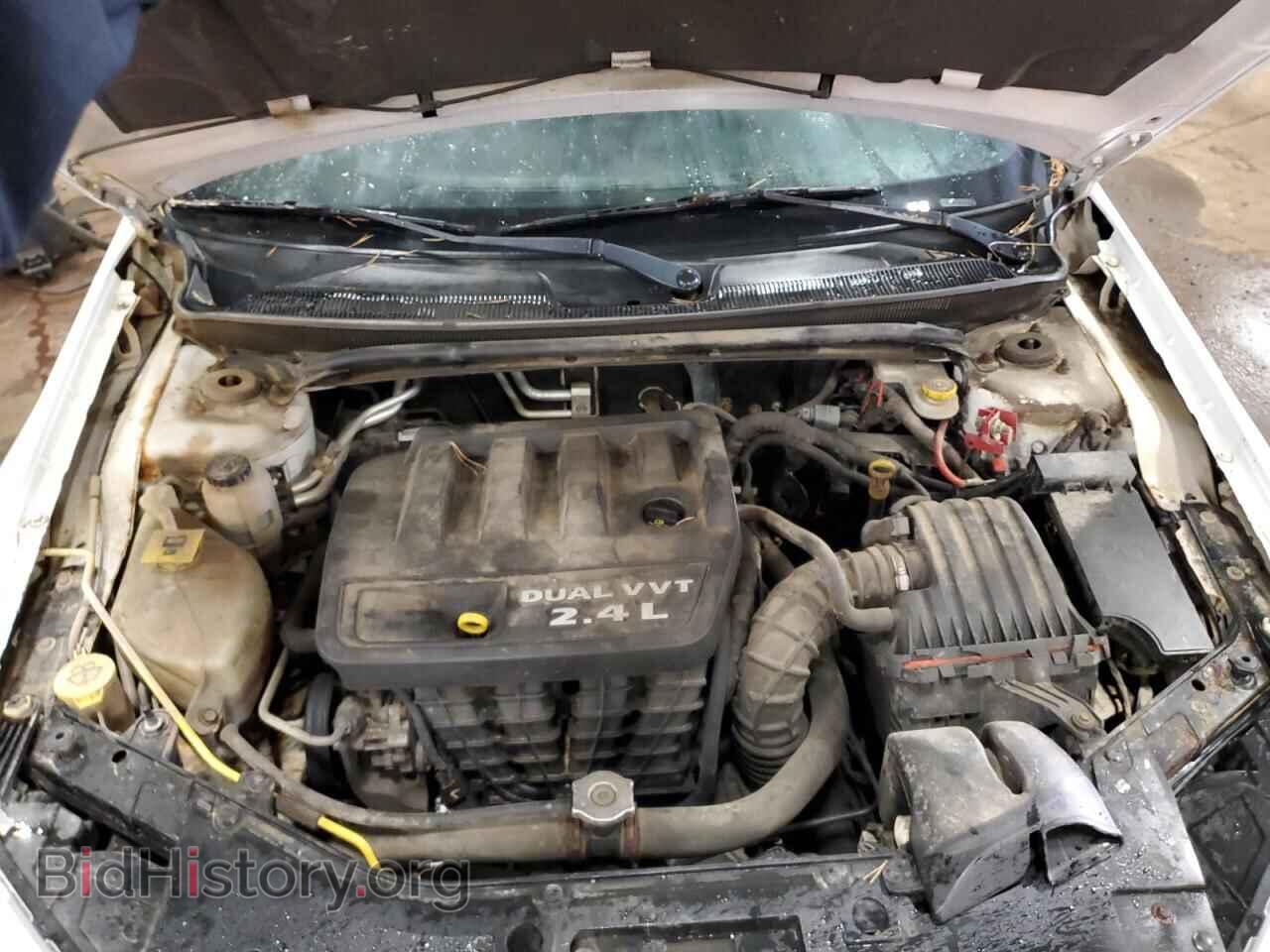2013 CHRYSLER 200 - VIN: 1C3CCBBBXDN500064 - Фото 11