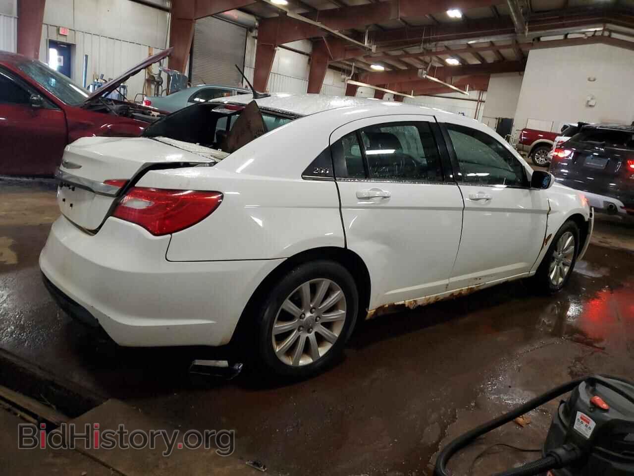 2013 CHRYSLER 200 - VIN: 1C3CCBBBXDN500064 - Фото 3