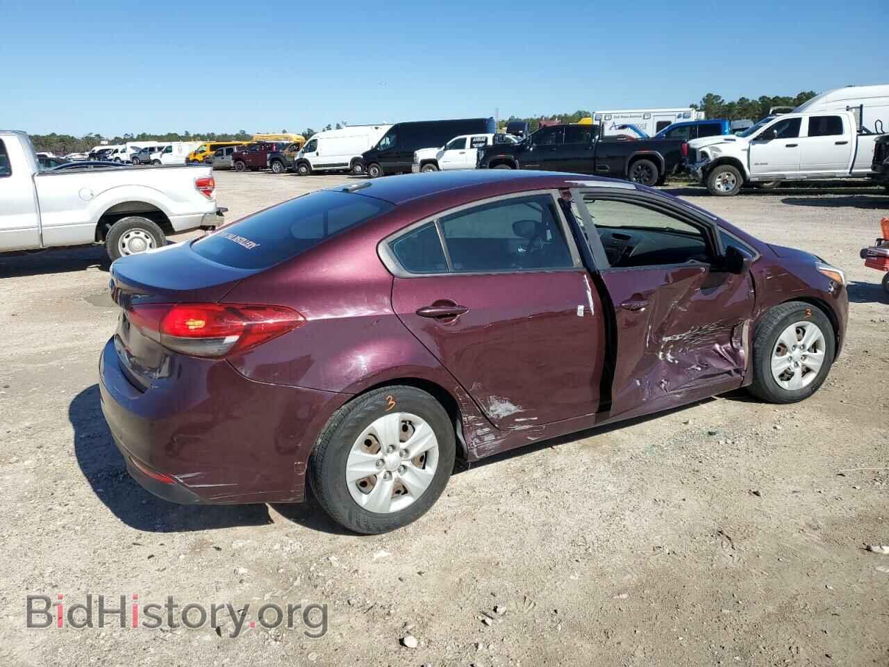 2017 KIA FORTE - VIN: 3KPFK4A76HE123425 - Фото 3
