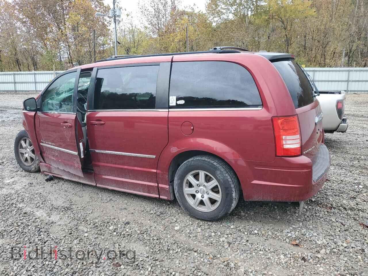 2010 CHRYSLER MINIVAN - VIN: 2A4RR5D17AR352202 - Photo 2