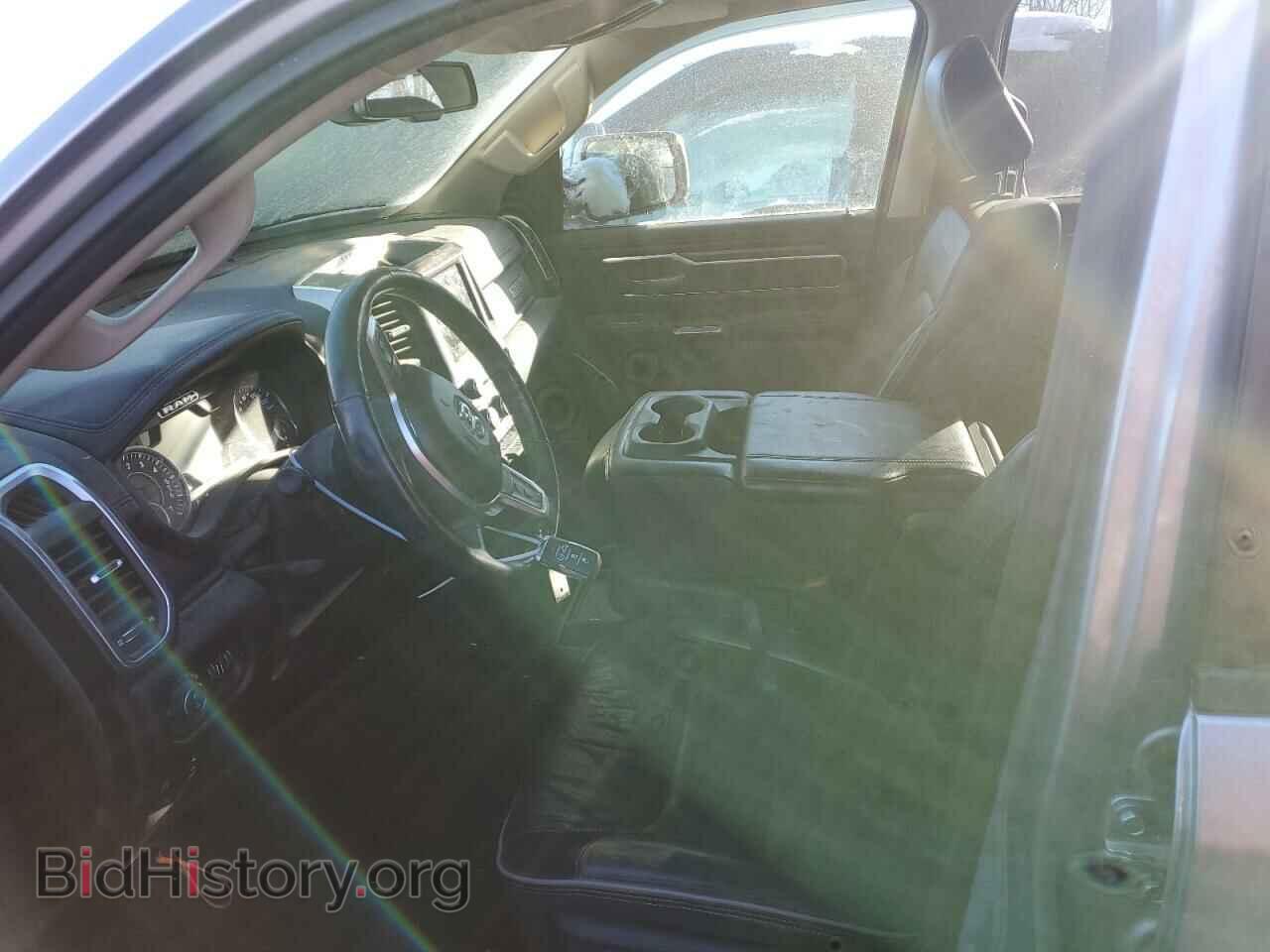 2019 RAM 1500 - VIN: 1C6SRFJT8KN574756 - Фото 7