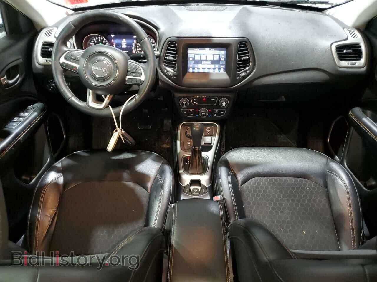 2018 JEEP COMPASS - VIN: 3C4NJDBBXJT144409 - Фото 8